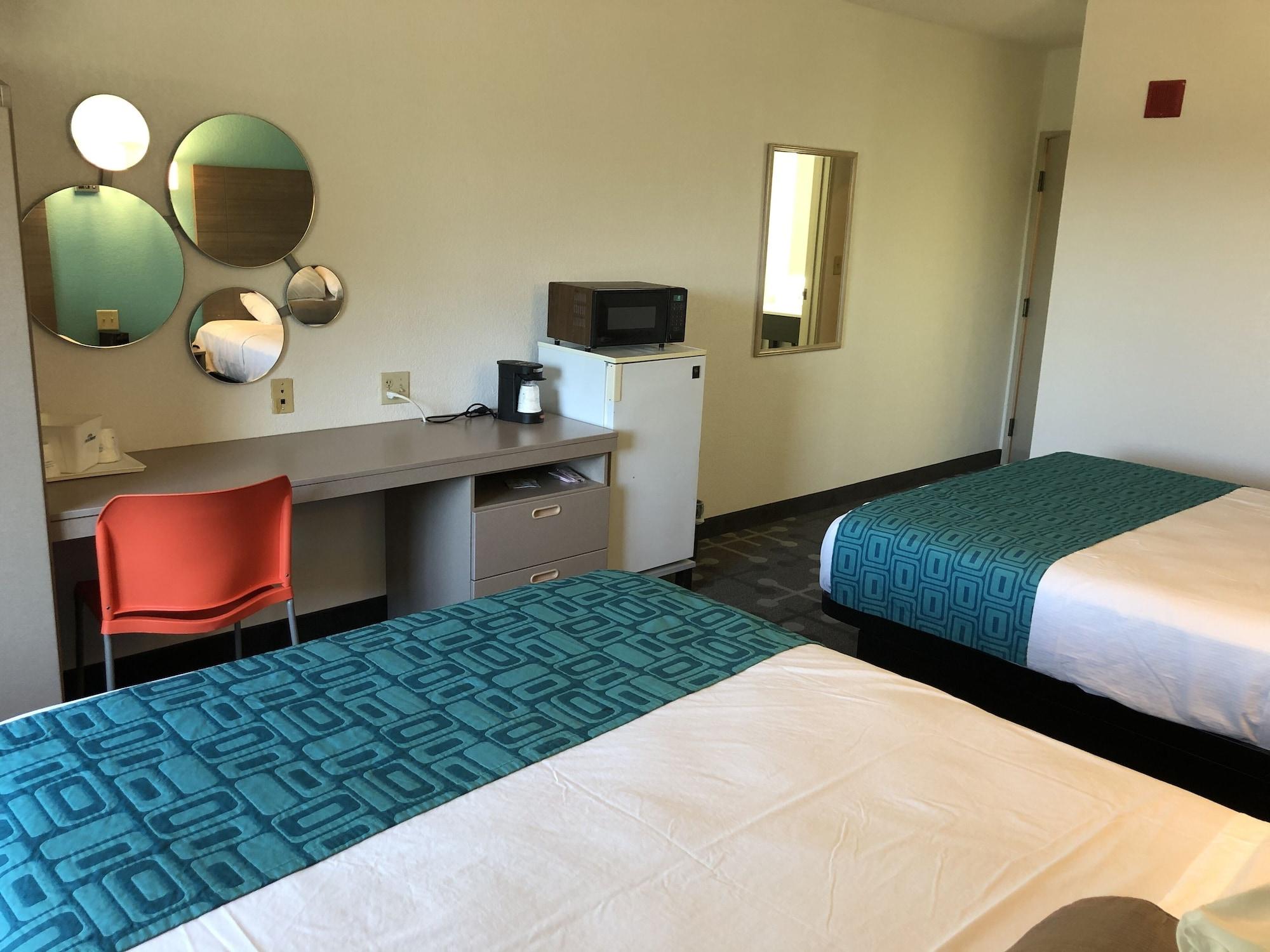 Red Lion Inn & Suites Элк-Гров-Виллидж Экстерьер фото